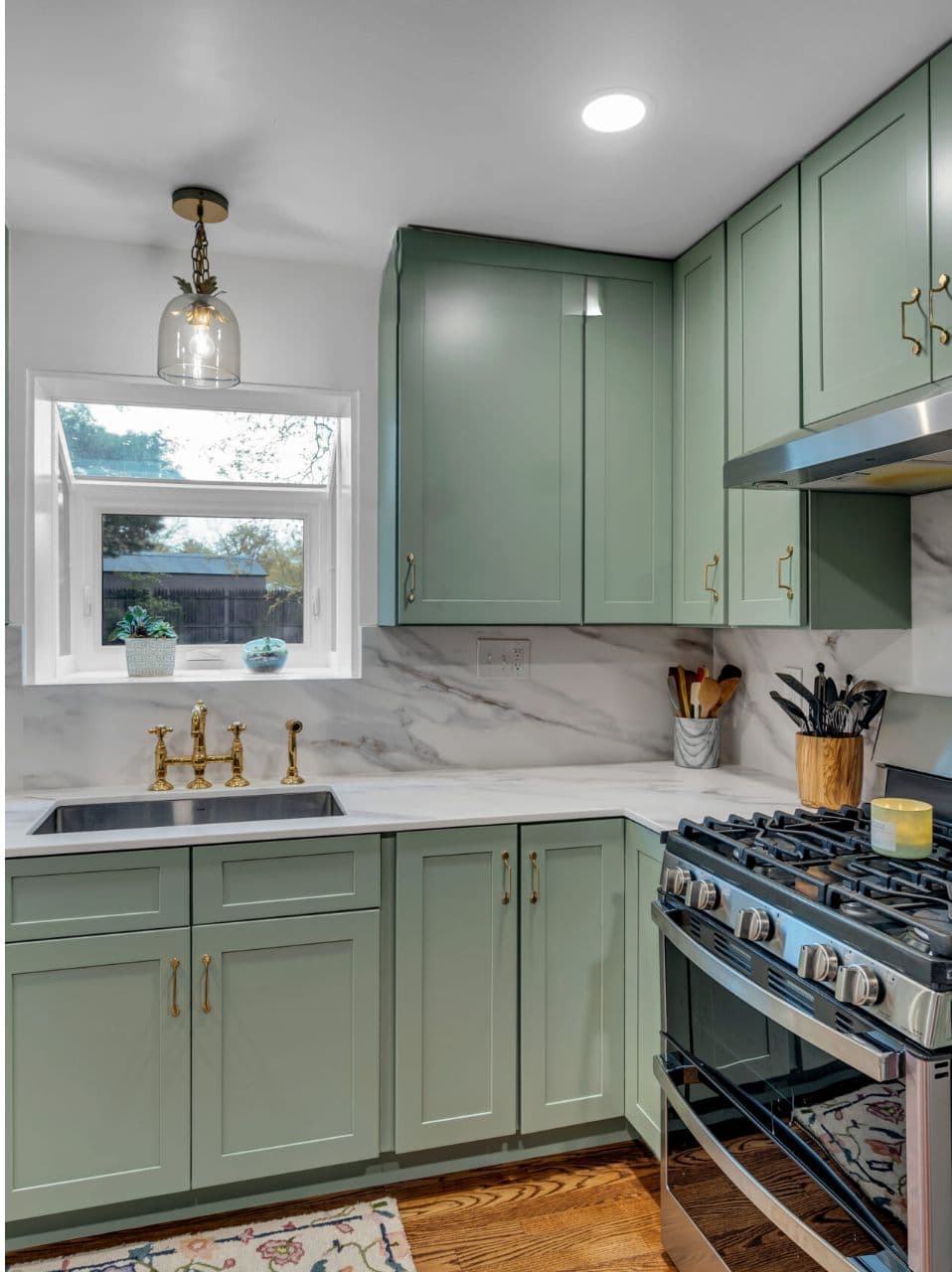 Modern Marble & Gloss Kitchen Transformation