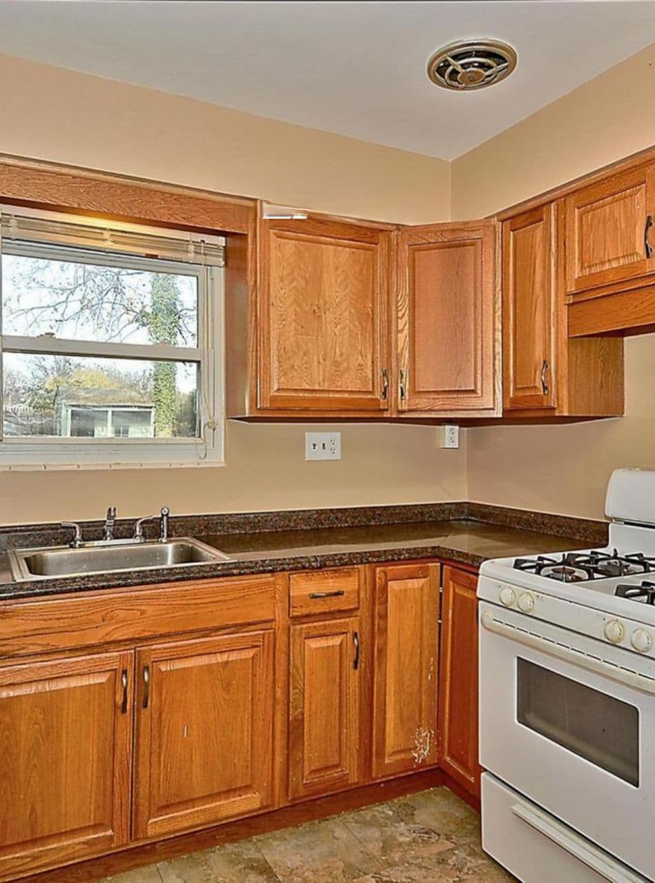 Modern Marble & Gloss Kitchen Transformation